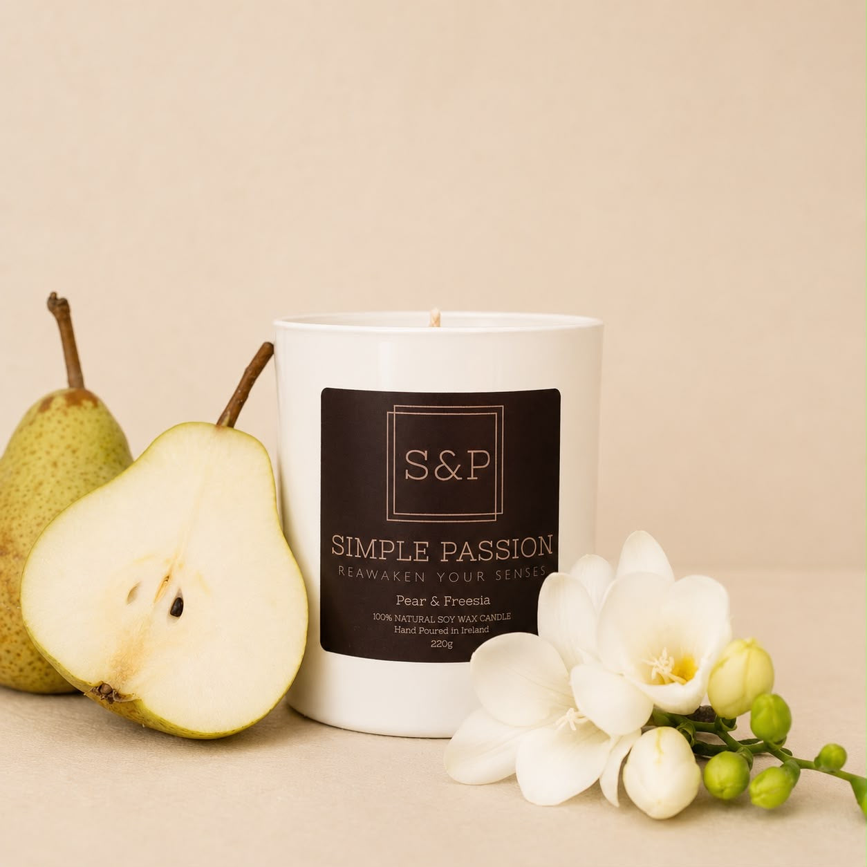 Pear & Fresia